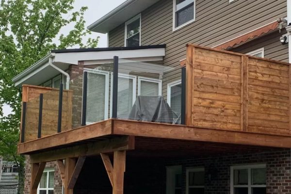 5 Benefits of Glass Railing Systems - Vista Railing Systems