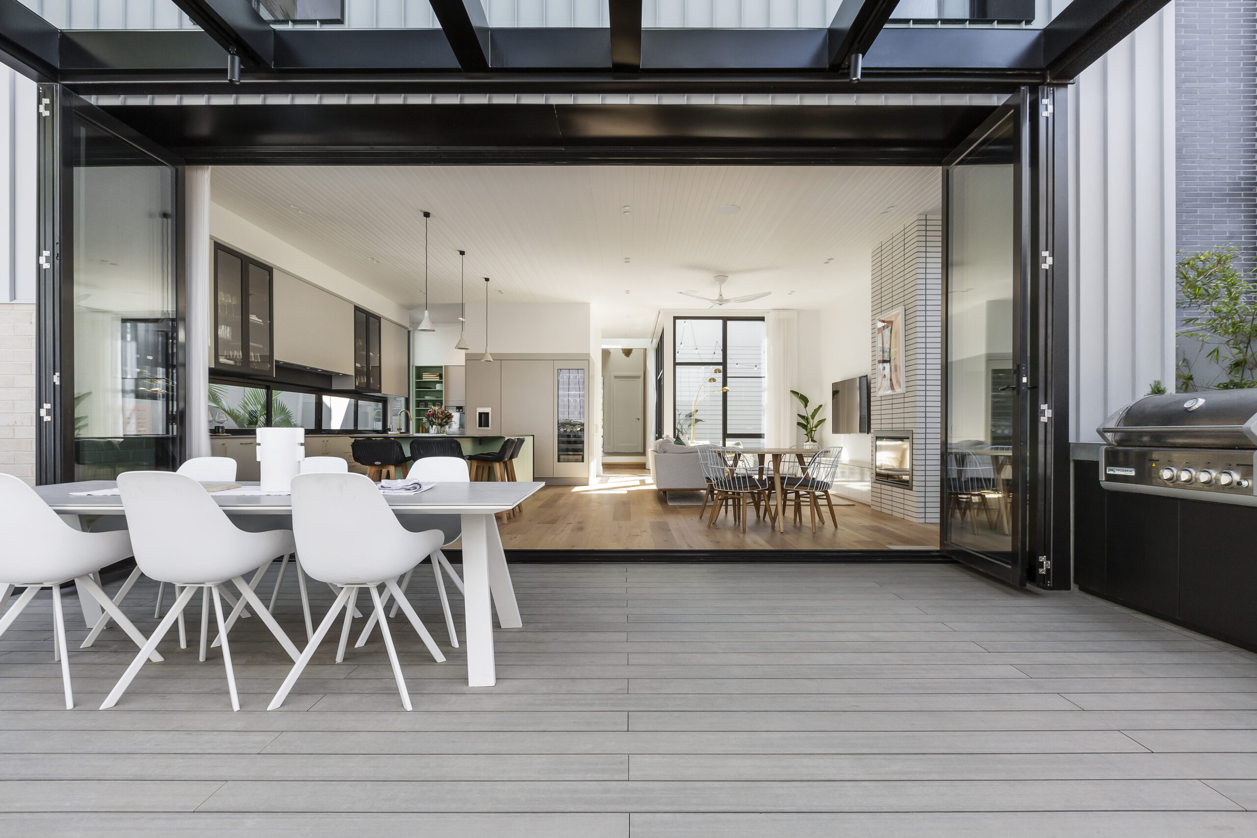 Aluminum Deck Framing System - Vista Railings