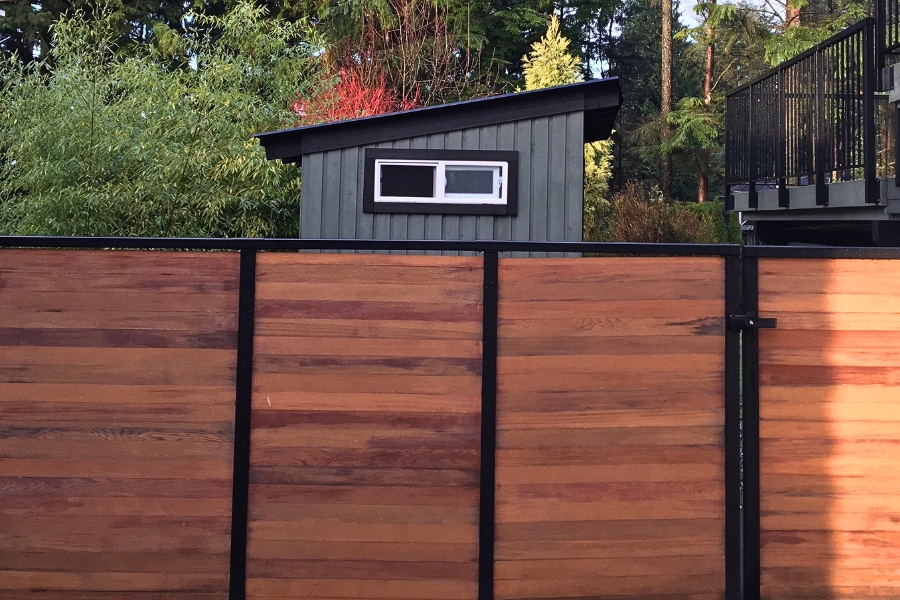 Benefits of Using Privacy Walls Around Pools and Hot Tubs