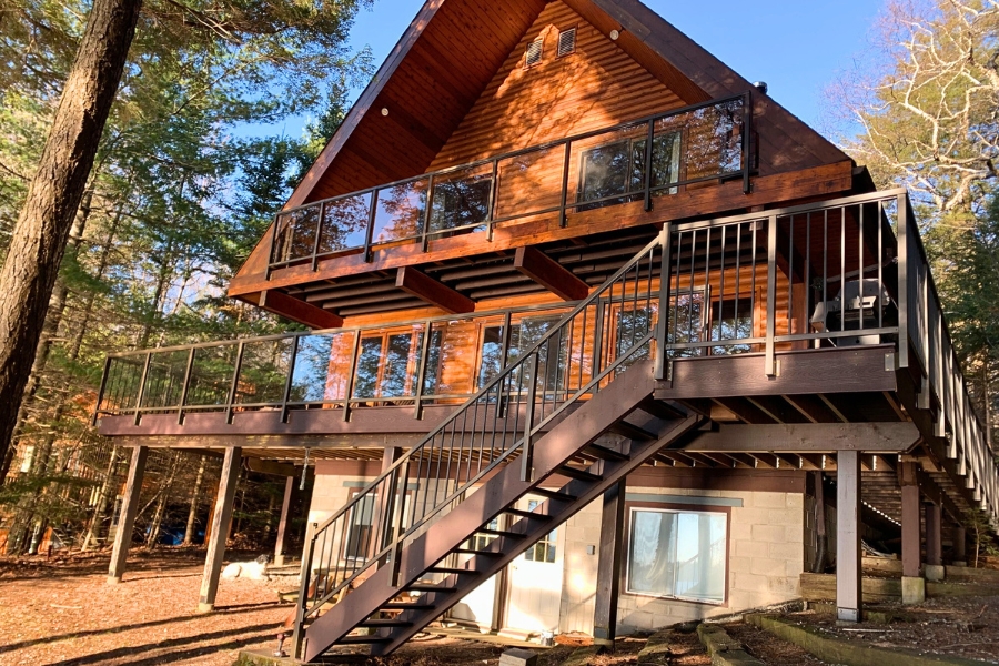 Are Aluminum Railings Worth the Investment?